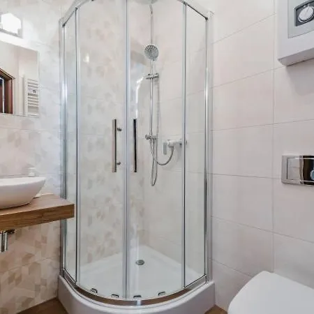 Apartament Góralska Pasja Krupówki 37 *