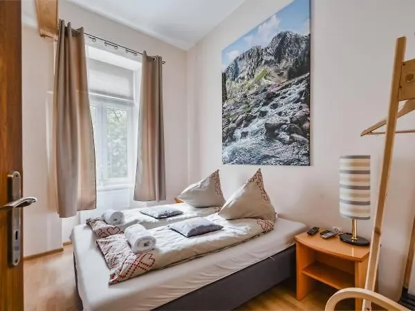 Goralska Pasja Krupowki 37